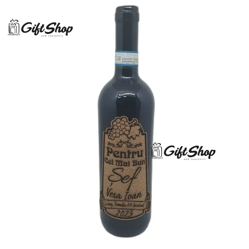 Pentru cel mai bun sef, numele si anul dorit, vin rosu cabernet sauvignon, demisec, 750ml, 13.5% alcoolv